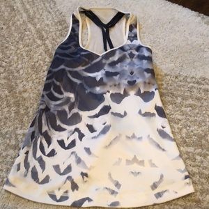 Awesome Lululemon tank!